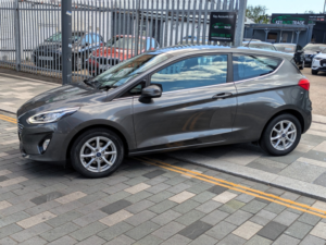 2019 Ford Fiesta 1.1 Ti-Vct Zetec in Grey — image 5