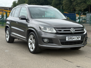2015 Volkswagen Tiguan 2.0 Tdi Bluemotion Tech R-Line SUV 5dr Diesel Manual 4WD Euro 5 (s/s) (nav) (140 Ps) in Grey — image 3