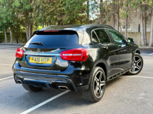 2016 Mercedes-Benz Gla 2.0 Gla250 Amg Line (premium) 7g-Dct 4matic Euro 6 (s/s) 5dr in Black — image 5