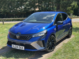 2024 Renault Clio 1.6 Esprit Alpine E-Tech Full Hybrid 145 in Blue — image 2