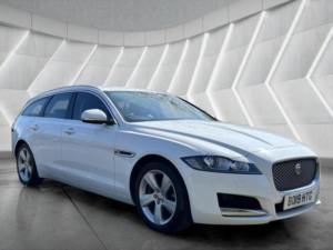 2019 Jaguar Xf 2.0i Portfolio Sportbrake Auto Euro 6 (s/s) 5dr in White — image 5