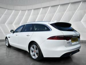 2019 Jaguar Xf 2.0i Portfolio Sportbrake Auto Euro 6 (s/s) 5dr in White — image 6