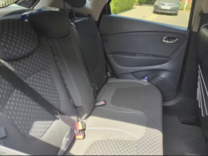 2017 Renault Captur 1.2 Tce Energy Dynamique S Nav SUV 5dr Petrol Edc Euro 6 (s/s) (120 Ps) in Black — image 6