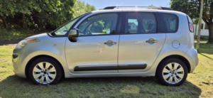 2013 Citroen C3 Picasso 1.6 Hdi Exclusive in Silver — image 2