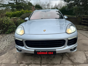 2015 Porsche Cayenne 3.0 Td V6 in Silver — image 3