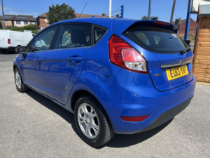2013 Ford Fiesta 1.6 Tdci Econetic Zetec in Blue — image 3