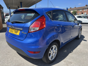 2013 Ford Fiesta 1.6 Tdci Econetic Zetec in Blue — image 4