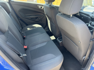 2013 Ford Fiesta 1.6 Tdci Econetic Zetec in Blue — image 6