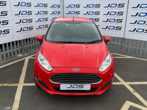 2013 Ford Fiesta 1.0t Ecoboost Zetec Hatchback 3dr Petrol Manual Euro 5 (s/s) (100 Ps) in Red — image 2