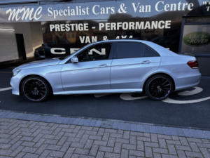 2015 Mercedes-Benz E Class 2.1 E300dh Bluetec Amg Line in Silver — image 4