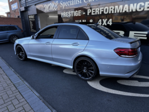 2015 Mercedes-Benz E Class 2.1 E300dh Bluetec Amg Line in Silver — image 6