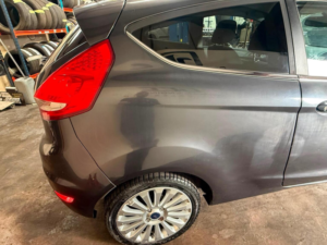 2009 Ford Fiesta 1.6 Titanium 3dr in Grey — image 6