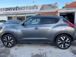 2013 Nissan Juke 1.6 N-Tec Euro 5 5dr (17in Alloy) in Grey — image 2
