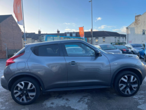 2013 Nissan Juke 1.6 N-Tec Euro 5 5dr (17in Alloy) in Grey — image 4