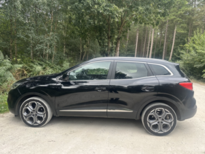 2015 Renault Kadjar 1.5 Dynamique S Nav Dci 110 in Black — image 3