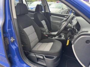 2009 Skoda Octavia 1.9 Tdi Se in Blue — image 5