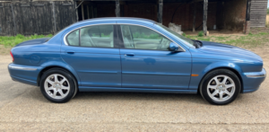 2002 Jaguar X-Type 2.1 V6 Se Automatic in Green — image 3