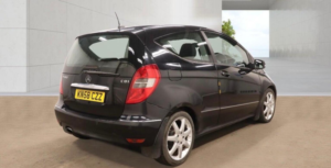 2008 Mercedes-Benz A Class 2.0 A180 Cdi Avantgarde Se 3dr in Black — image 4