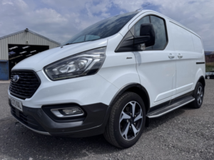 2021 Ford Transit Custom 2.0 Transit Custom Active Van 300. 1/2 Leather. 17 in White — image 5