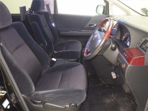 2009 Toyota Vellfire 2.4z 8 Seats in Black — image 5