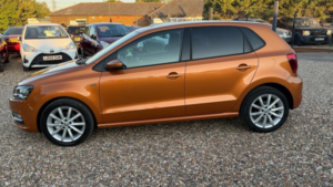 2017 Volkswagen Polo 1.2 Tsi Bluemotion Tech Match Edition DSG Euro 6 (s/s) 5dr in Bronze — image 5