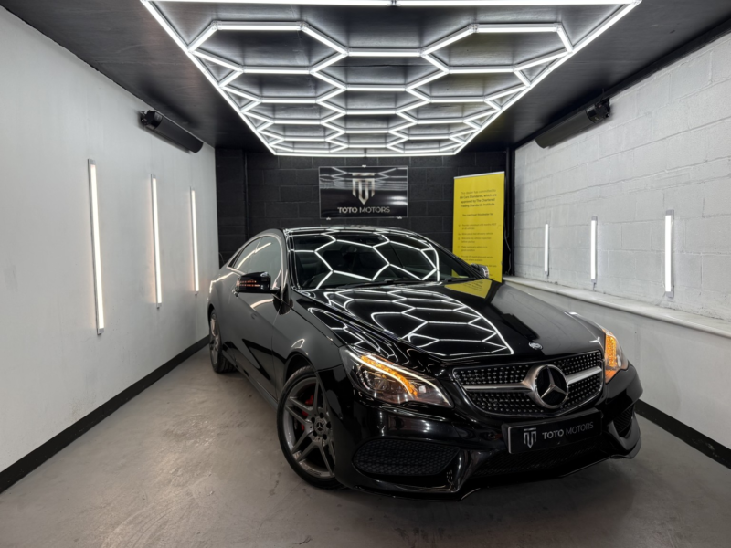 2015 Mercedes-Benz E Class 2.1 E220d Bluetec Amg Line in Black — image 1
