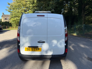 2021 Renault Kangoo I Ll21 Business in White — image 5