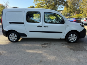 2021 Renault Kangoo I Ll21 Business in White — image 6