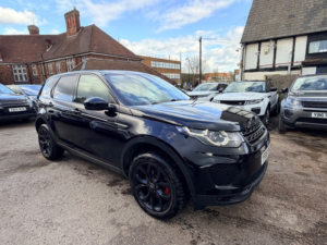 2018 Land Rover Discovery Sport Td4 Landmark in Black — image 4