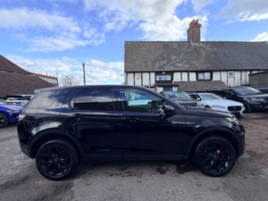 2018 Land Rover Discovery Sport Td4 Landmark in Black — image 5