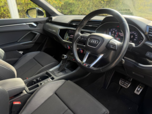 2021 Audi Q3 2.0 Tdi 40 S Line SUV 5dr Diesel S Tronic Quattro Euro 6 (s/s) (200 Ps) in Black — image 3