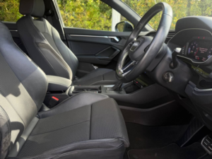 2021 Audi Q3 2.0 Tdi 40 S Line SUV 5dr Diesel S Tronic Quattro Euro 6 (s/s) (200 Ps) in Black — image 4