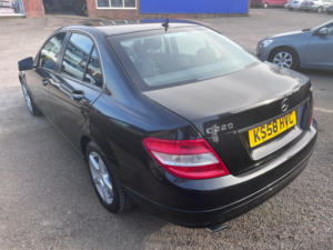 2009 Mercedes-Benz C Class 2.1 C220 Cdi Se in Black — image 4