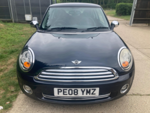 2008 MINI Hatch 1.6 Cooper Hatchback 3dr Petrol Manual Euro 4 (120 Ps) in Black — image 2