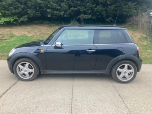 2008 MINI Hatch 1.6 Cooper Hatchback 3dr Petrol Manual Euro 4 (120 Ps) in Black — image 6