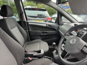 2014 Vauxhall Zafira 1.7 Cdti Ecoflex Design in Blue — image 2