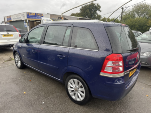 2014 Vauxhall Zafira 1.7 Cdti Ecoflex Design in Blue — image 5