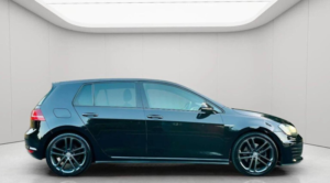 2015 Volkswagen Golf 2.0 Tdi Bluemotion Tech Gtd DSG Euro 6 (s/s) 5dr in Black — image 4