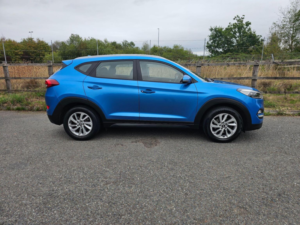 2016 Hyundai Tucson 2.0 Crdi Se Nav Auto 4WD Euro 6 5dr in Blue — image 5