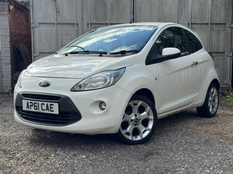 2012 Ford Ka 1.2 Titanium Euro 5 3dr in White — image 1