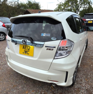 2012 Honda Fit 1.5l Hybrid-Rs Sports Edition- Ulez/caz Pass- Free 24months Gold Warranty & 12months Aa Breakdown Cover in White — image 4