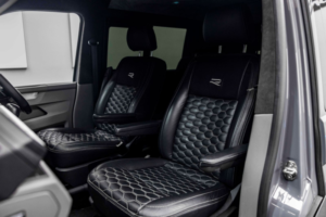 2024 Volkswagen Transporter 2.0 Tdi T32 Highline Kombi Double Cab 5dr Diesel DSG Fwd Swb Euro 6 (s/s) (150 Ps) in Grey — image 3