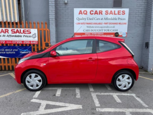 2016 Toyota Aygo 1.0 Vvt-I X-Play Euro 6 3dr in Red — image 4