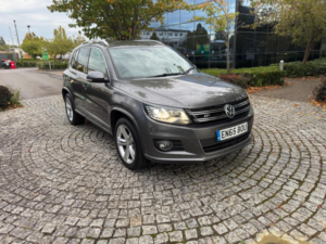 2015 Volkswagen Tiguan 2.0 Tdi Bluemotion Tech R-Line Edition DSG 4WD Euro 6 (s/s) 5dr in Grey — image 5
