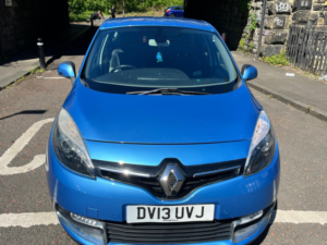 2013 Renault Grand Scenic 1.5 Dci Energy Dynamique Tomtom in Blue — image 4