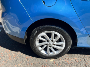 2013 Renault Grand Scenic 1.5 Dci Energy Dynamique Tomtom in Blue — image 6
