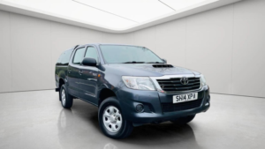 2014 Toyota Hilux 2.5 D-4d Active 4WD Euro 5 4dr in Grey — image 5