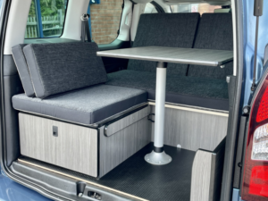 2016 Citroen Berlingo 1.6 Bluehdi Xtr in Blue — image 5