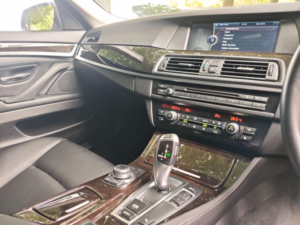 2010 BMW 5 Series 3.0 528i Se Touring Steptronic Euro 5 5dr in Other — image 6