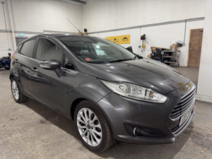 2017 Ford Fiesta 1.0 T Ecoboost Titanium X in Grey — image 4
